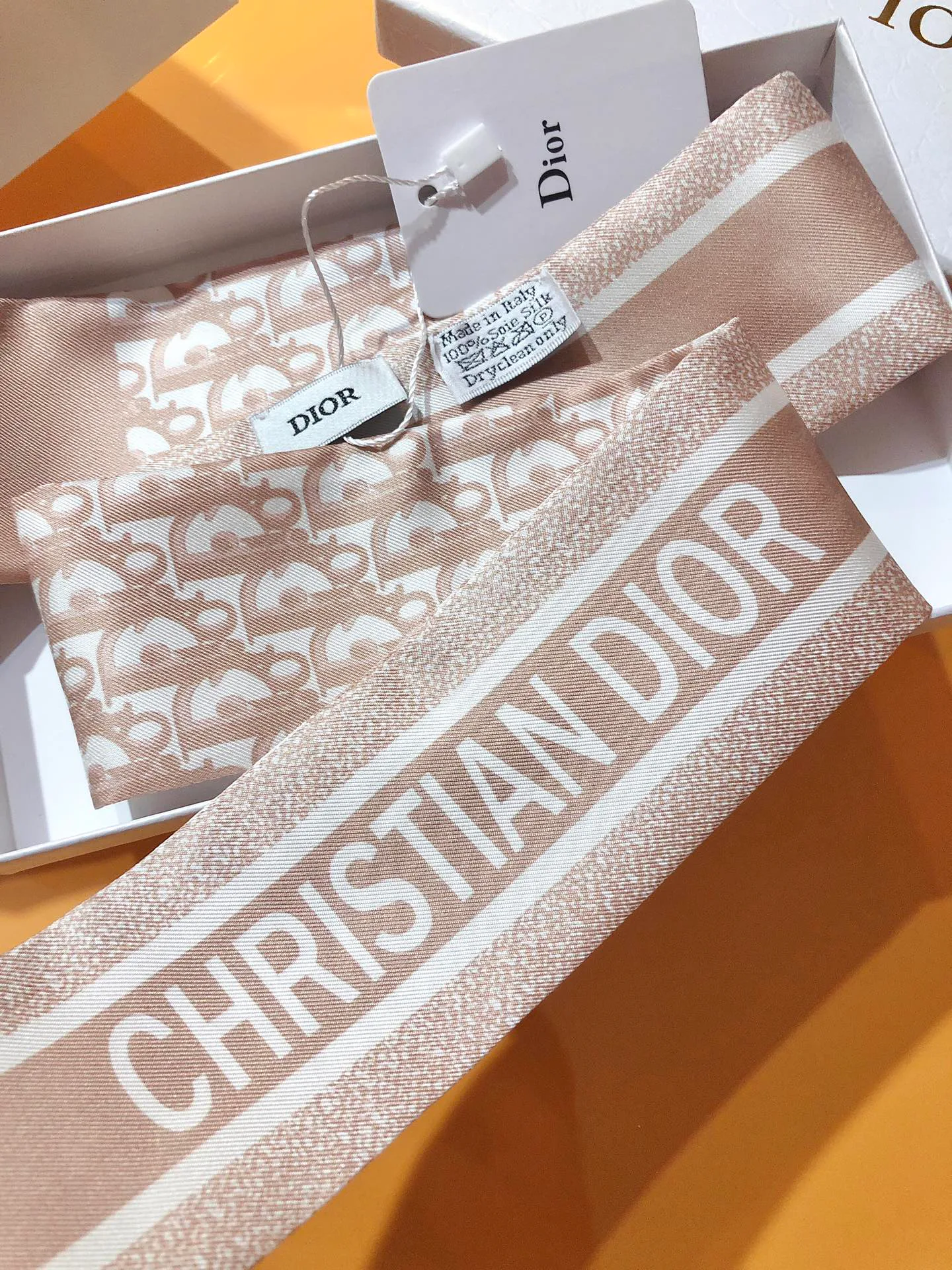 Платки Christian Dior 11882986
