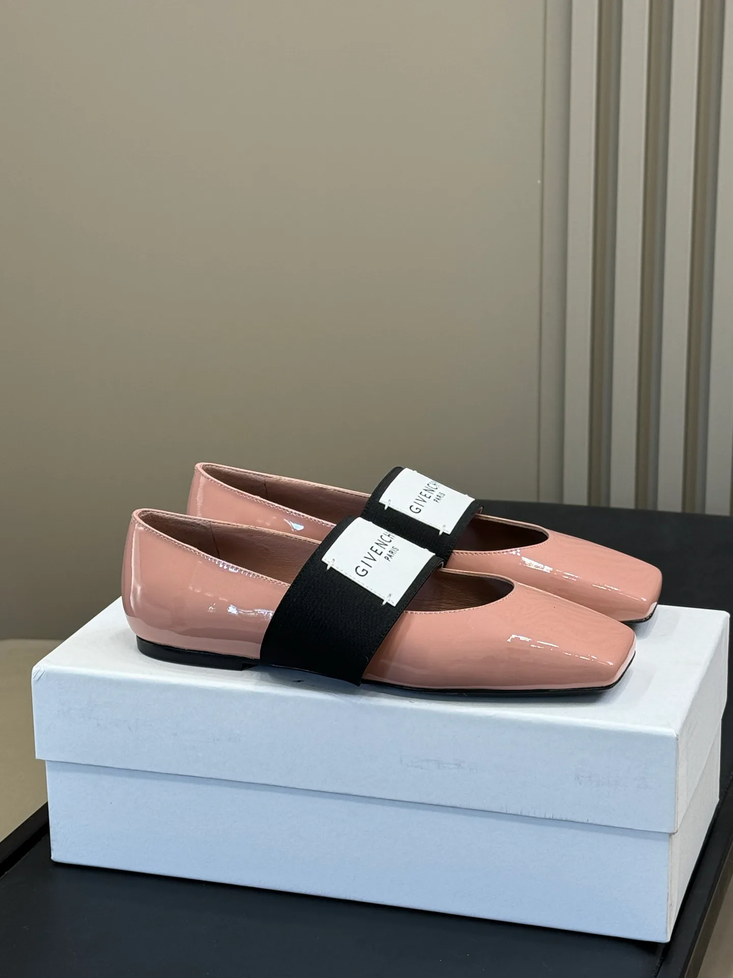 Балетки Женские Givenchy 108731