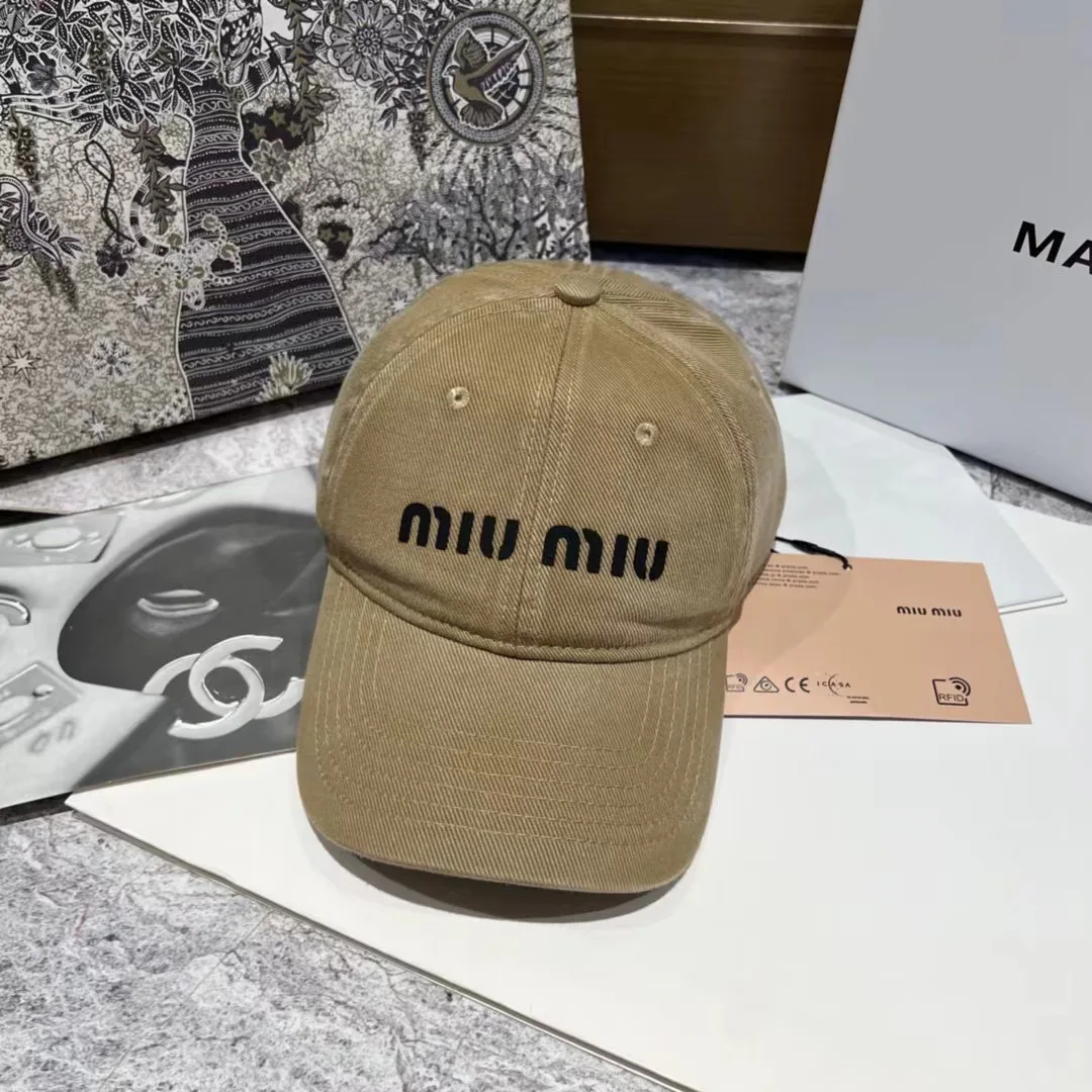 Головные Уборы Miu Miu 10165