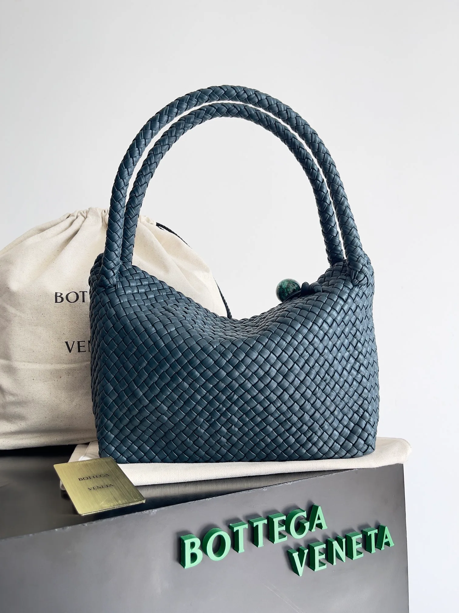 Классические Сумки Женские Bottega Veneta 11606573