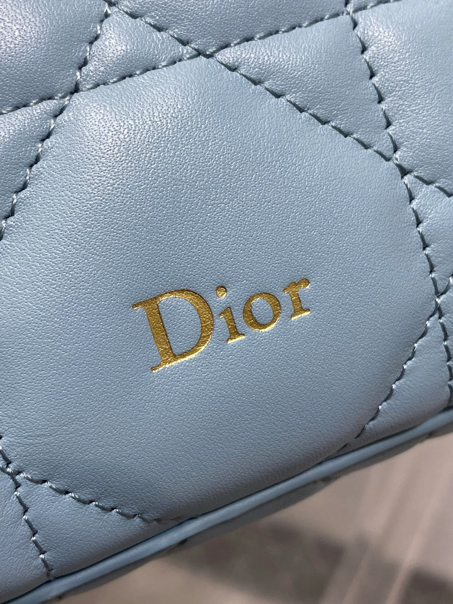 Классические Сумки Женские Christian Dior 17629543