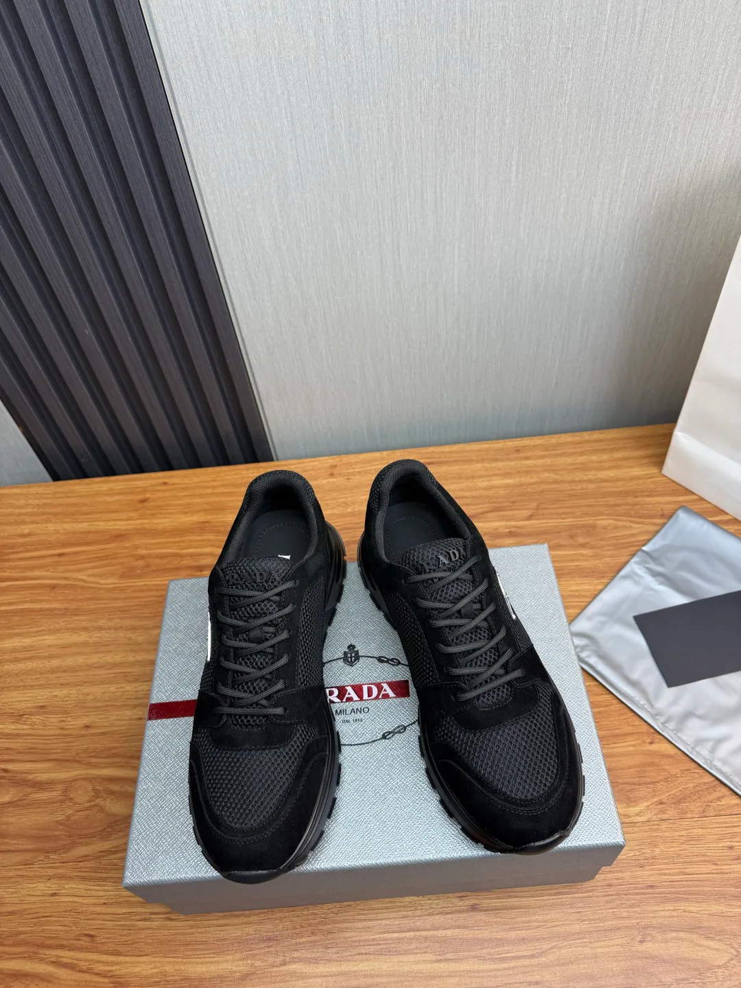 Кроссовки Мужские Prada 17962230