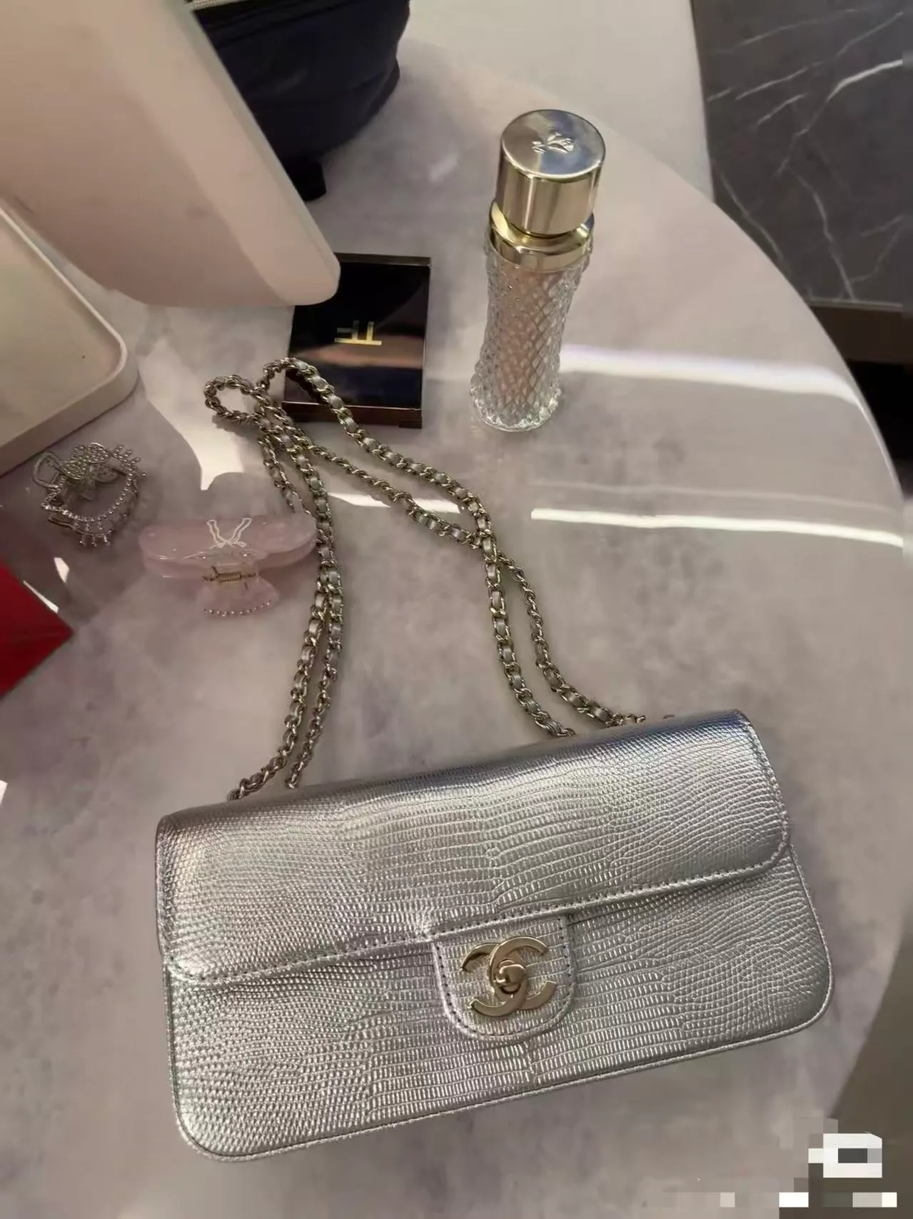 Классические Сумки Женские Chanel 18238949