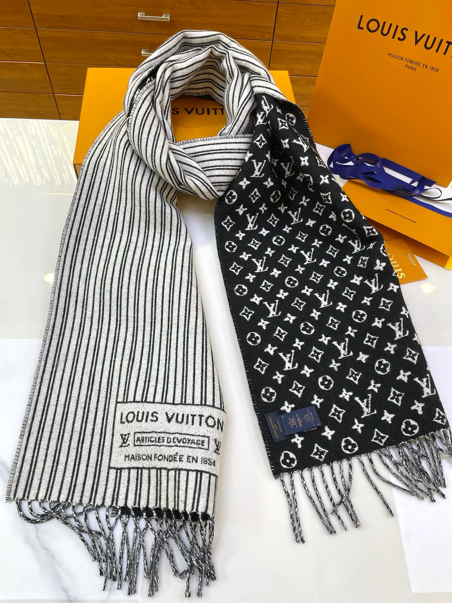 Шарфы Louis Vuitton 416740