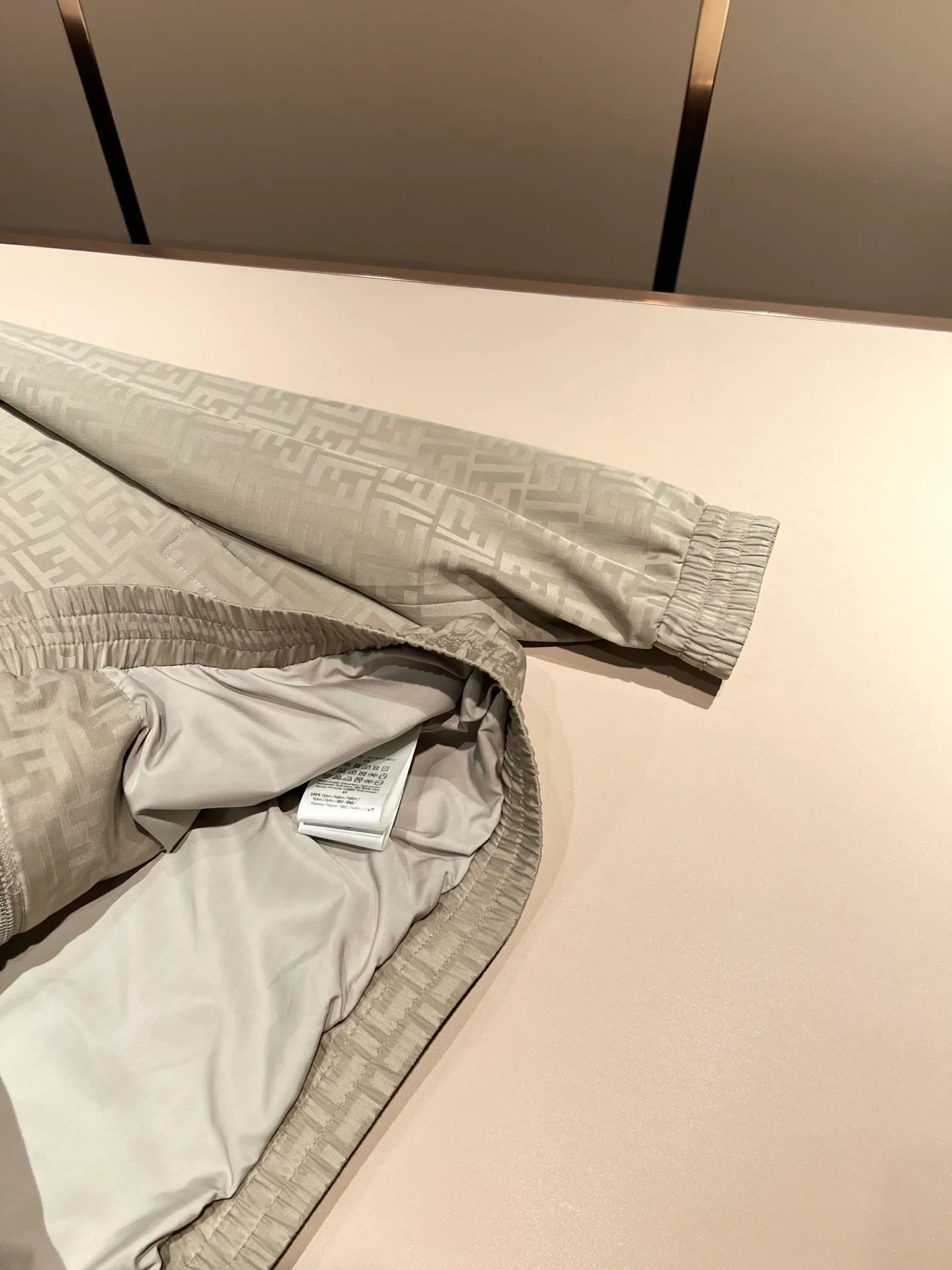 Куртки И Пуховики Мужские Fendi 10242259