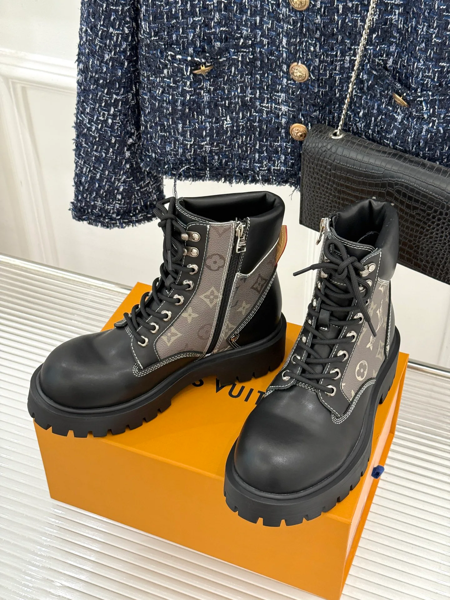 Ботинки Мужские Louis Vuitton 18534822