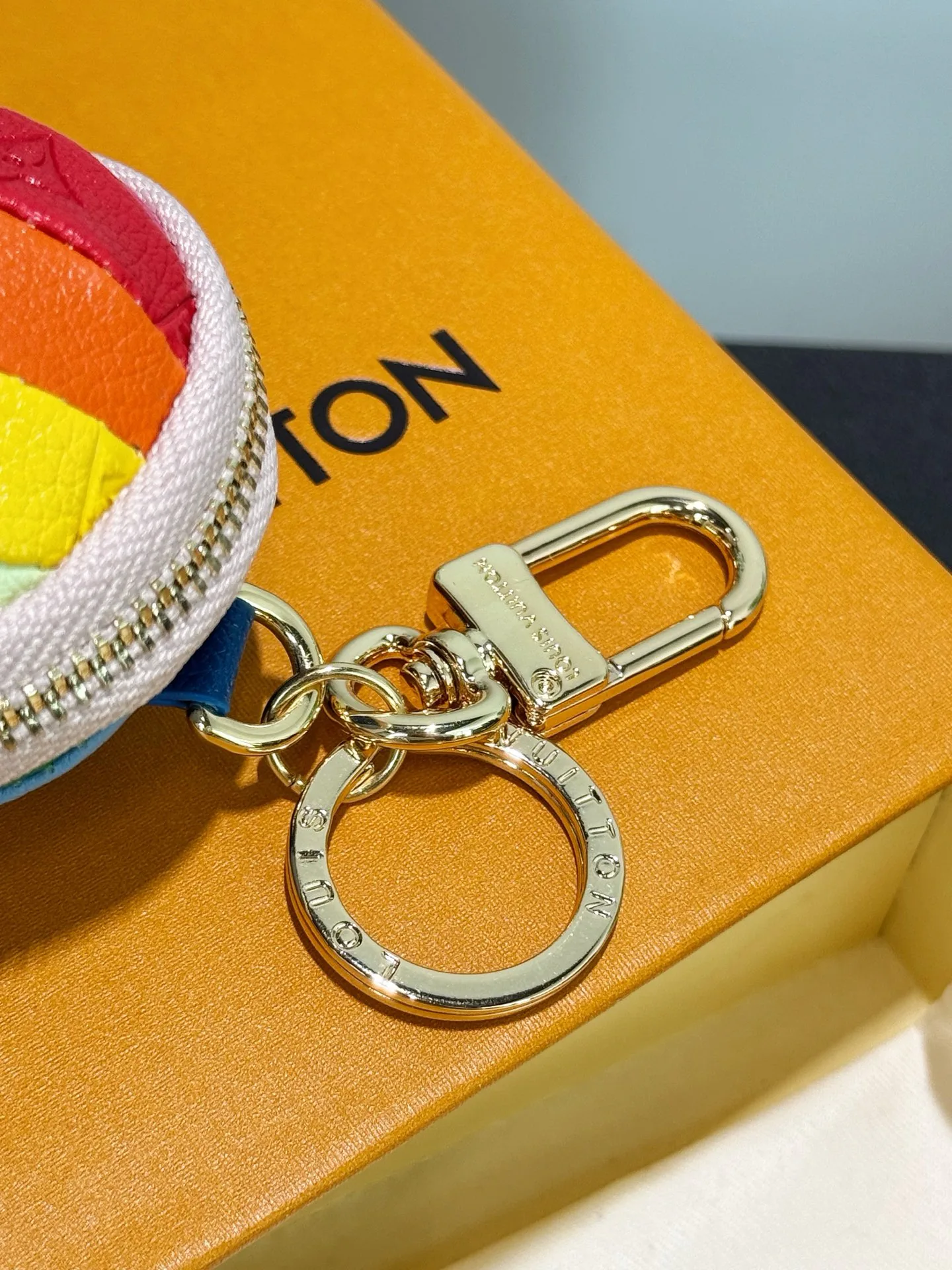 Ключницы Louis Vuitton 1260126