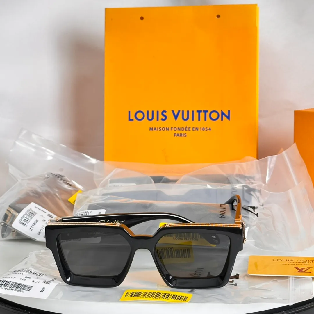 Очки Louis Vuitton 17350192