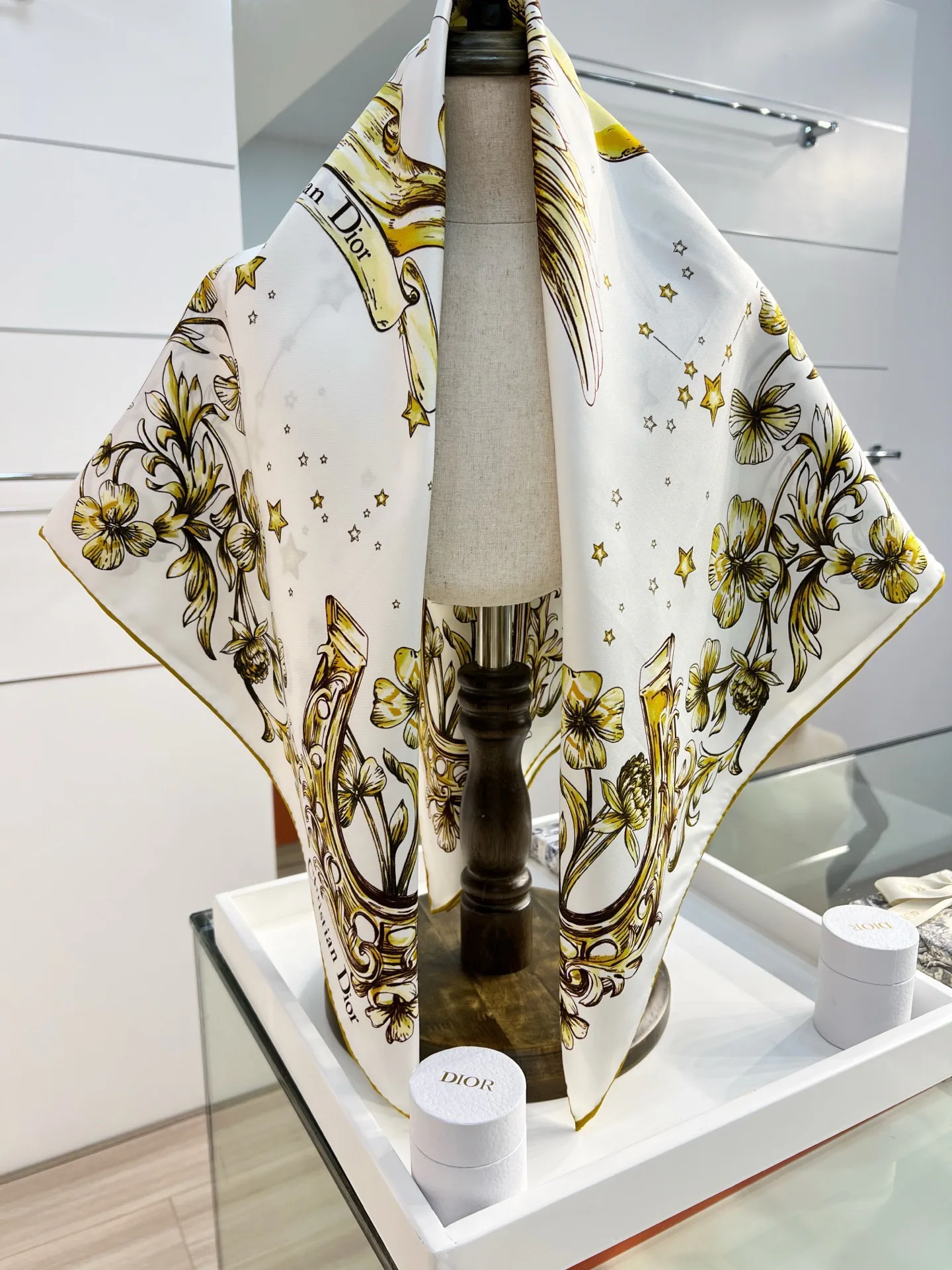 Платки Christian Dior 11722449