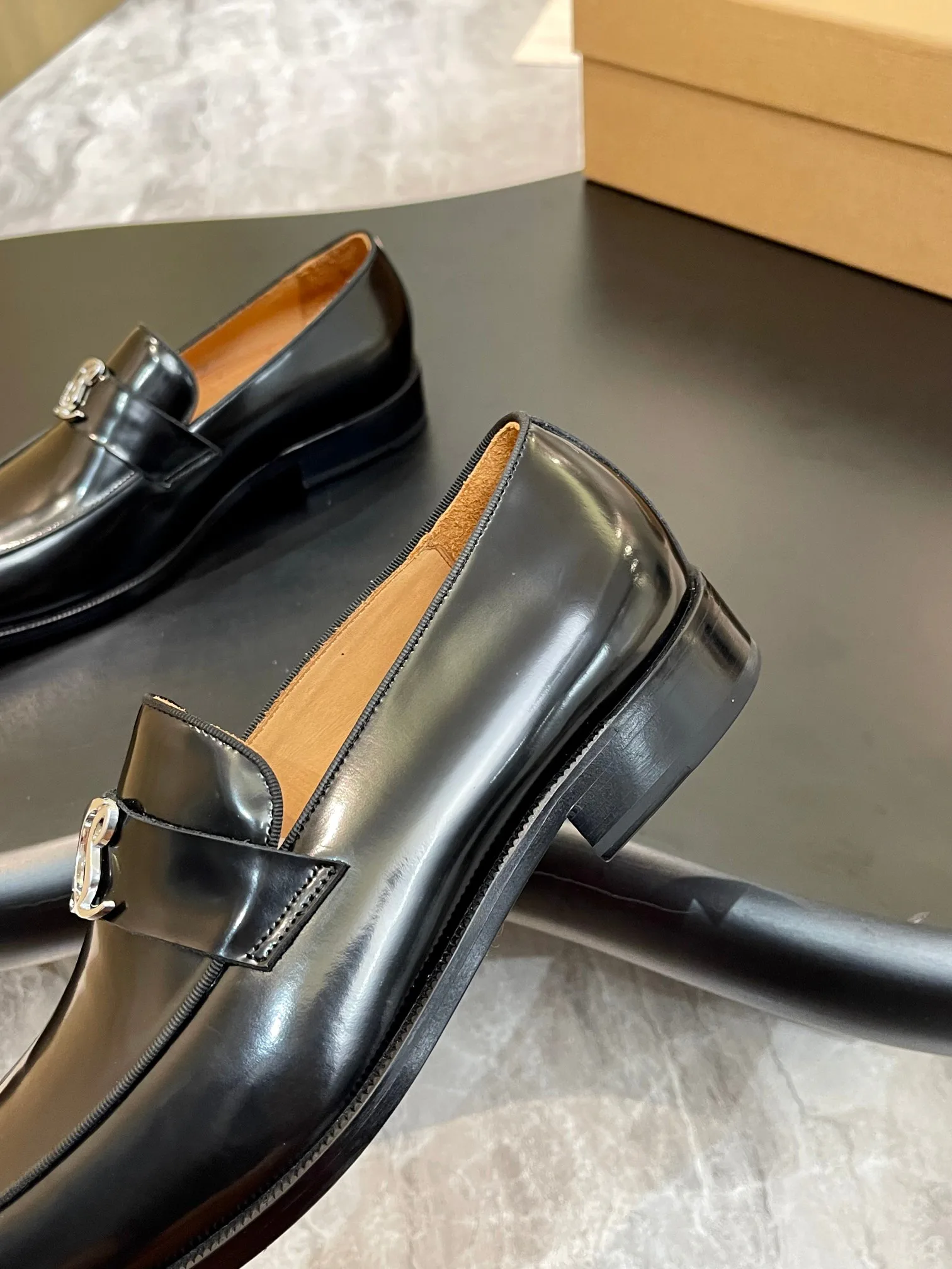 Лоферы И Туфли Мужские Christian Louboutin 18119112