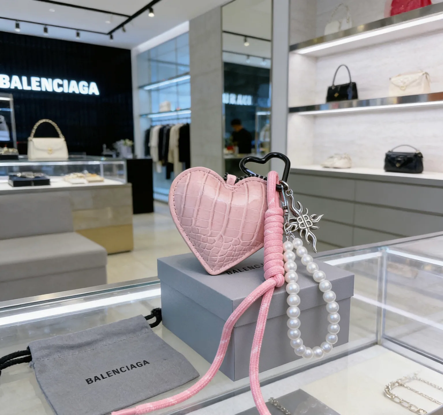 Ключницы Balenciaga 10890830