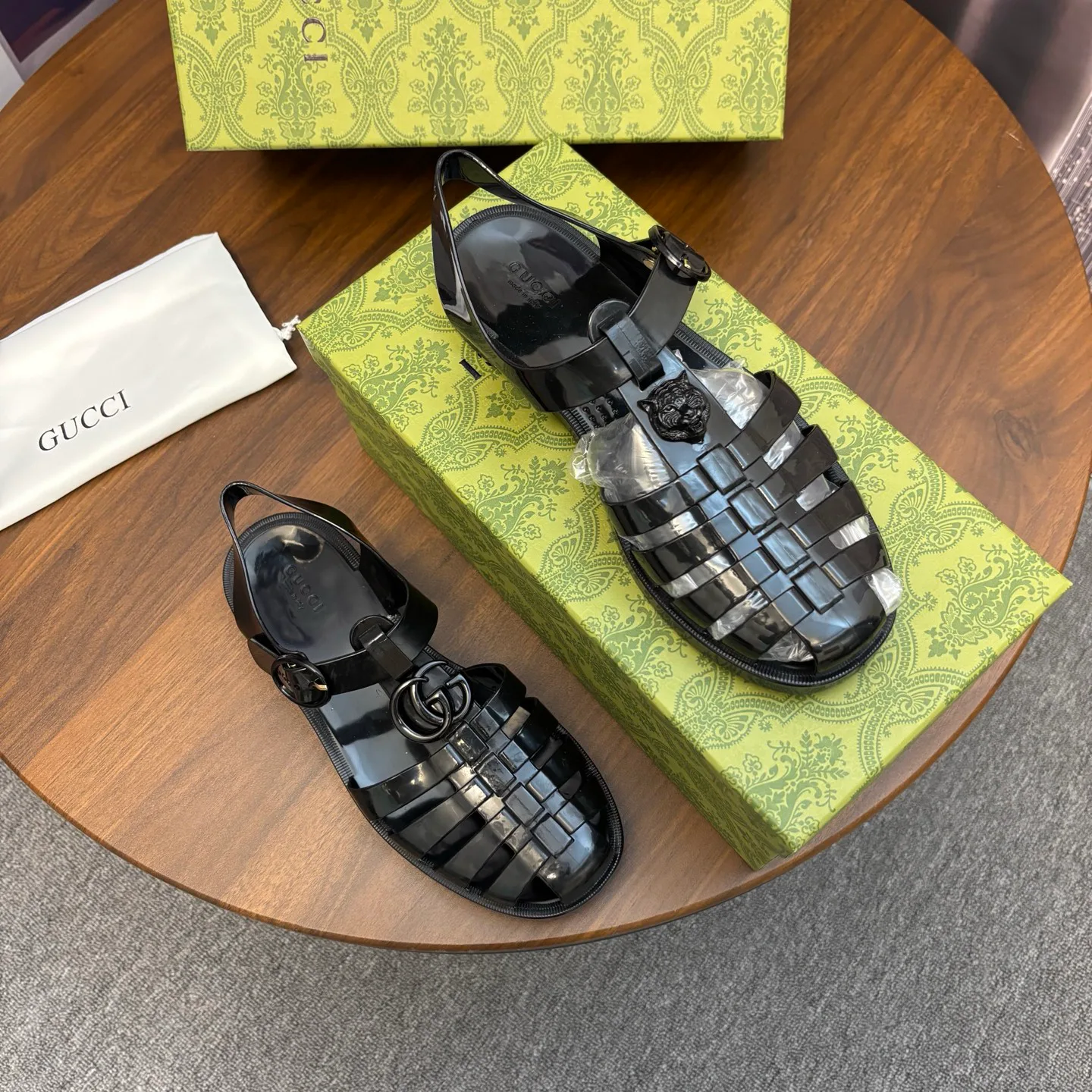Сандалии Женские Gucci 493975