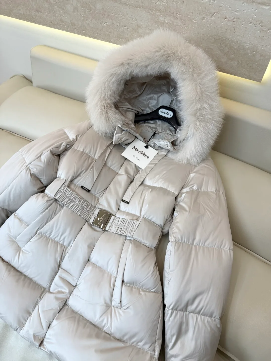 Куртки И Пуховики Женские Max Mara 18226352