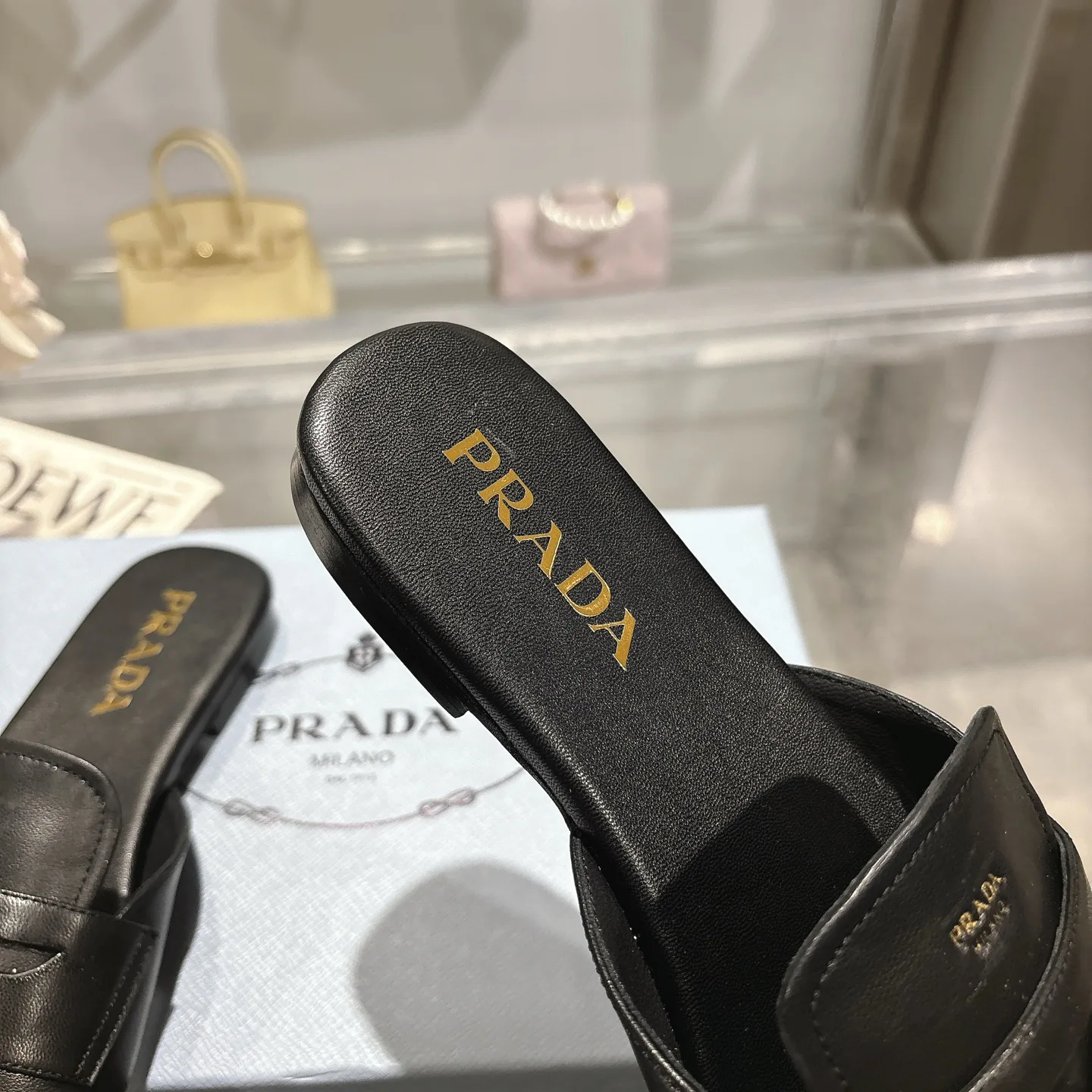 Шлепанцы Женские Prada 490969