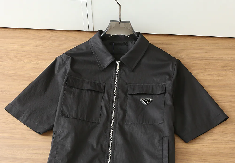 Куртки И Пуховики Мужские Prada 12713491