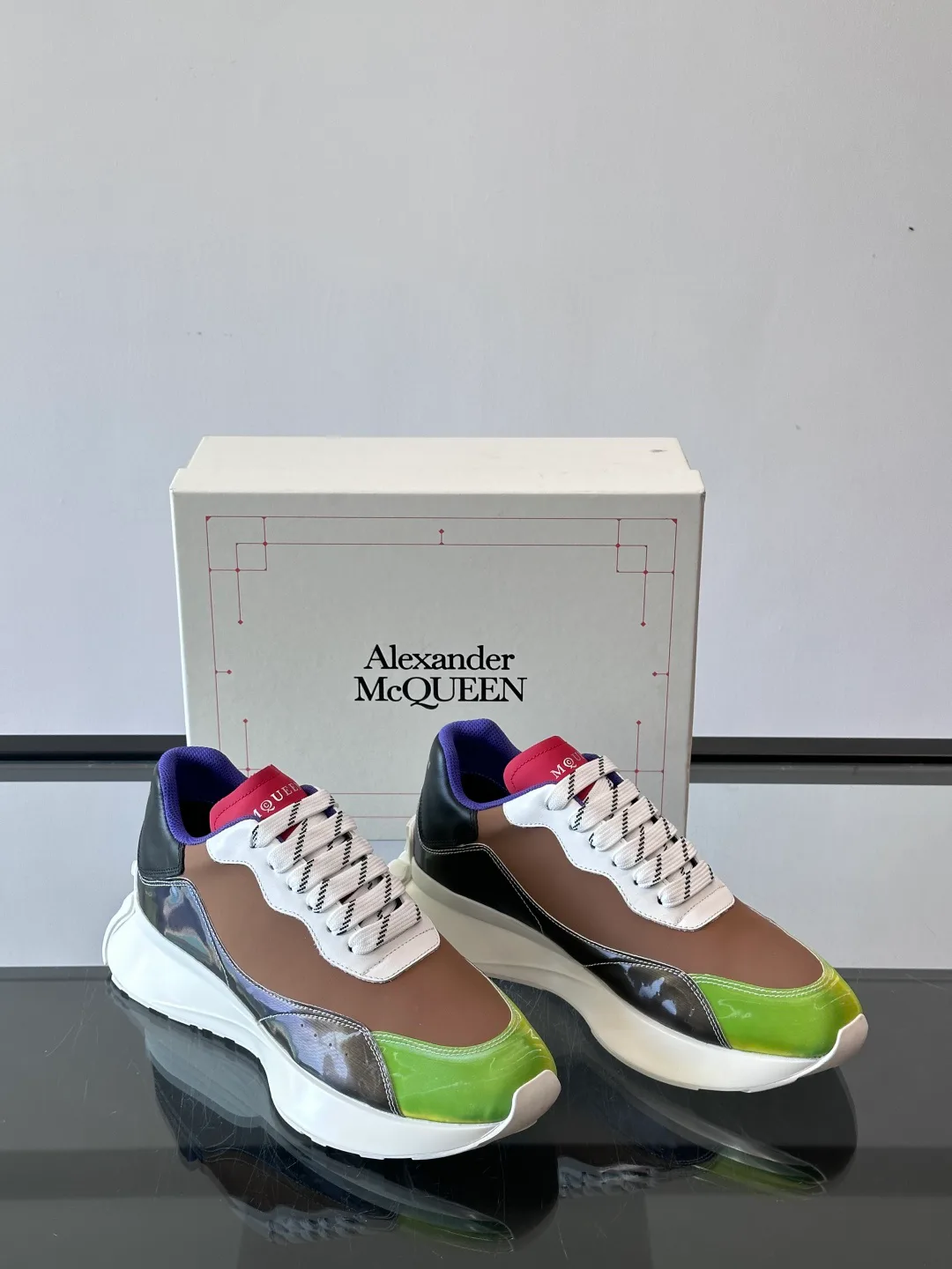 Кроссовки Женские Alexander Mcqueen 564571