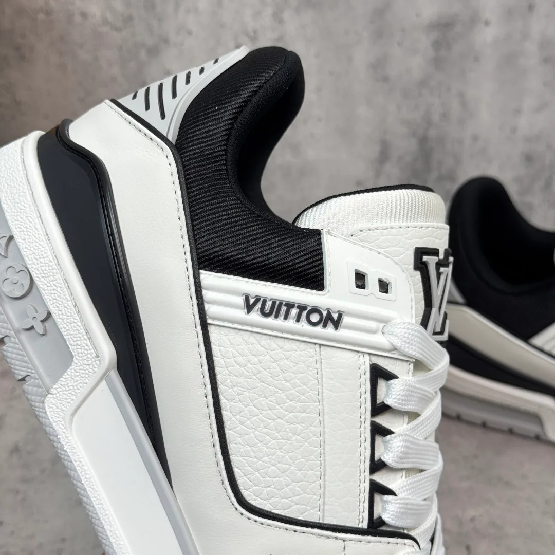Кроссовки Мужские Louis Vuitton 1016344