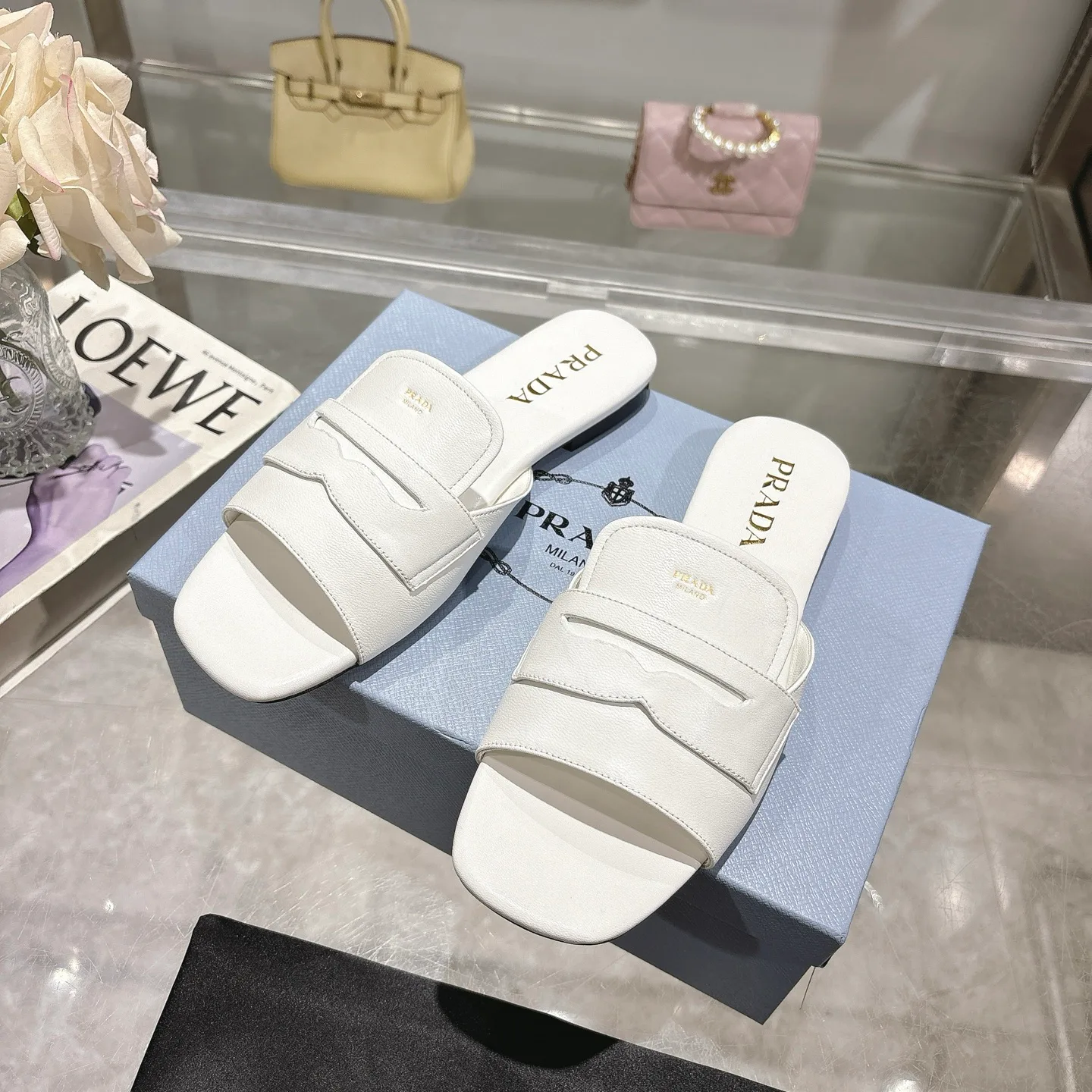 Шлепанцы Женские Prada 490970