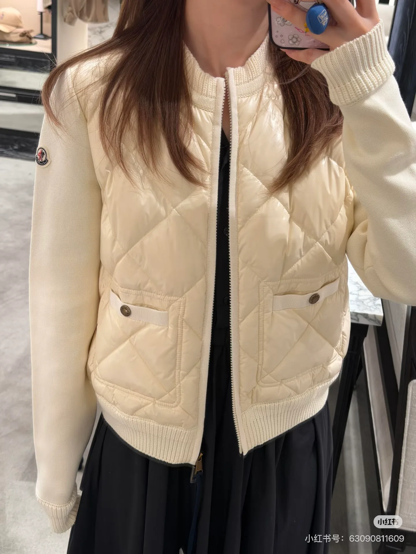 Куртки И Пуховики Женские Moncler 18108502