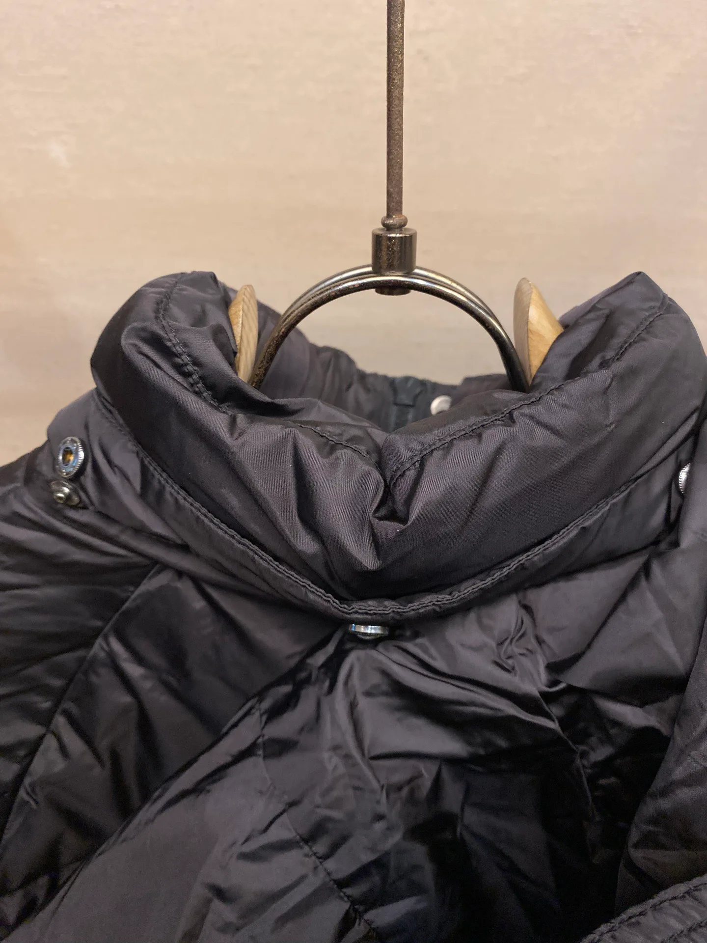 Куртки И Пуховики Женские Prada 819111