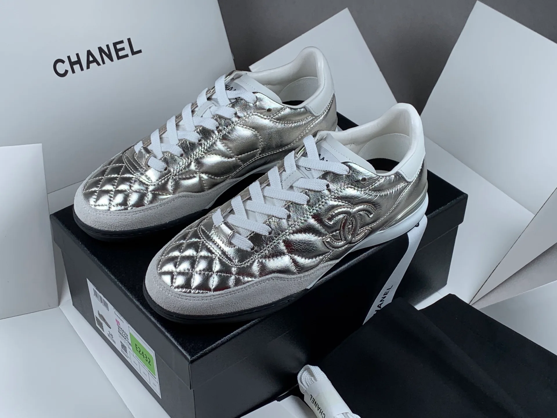 Кроссовки Женские Chanel 2612131