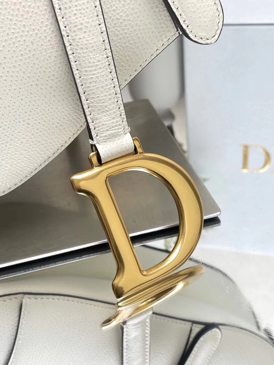 Классические Сумки Женские Christian Dior 11110477