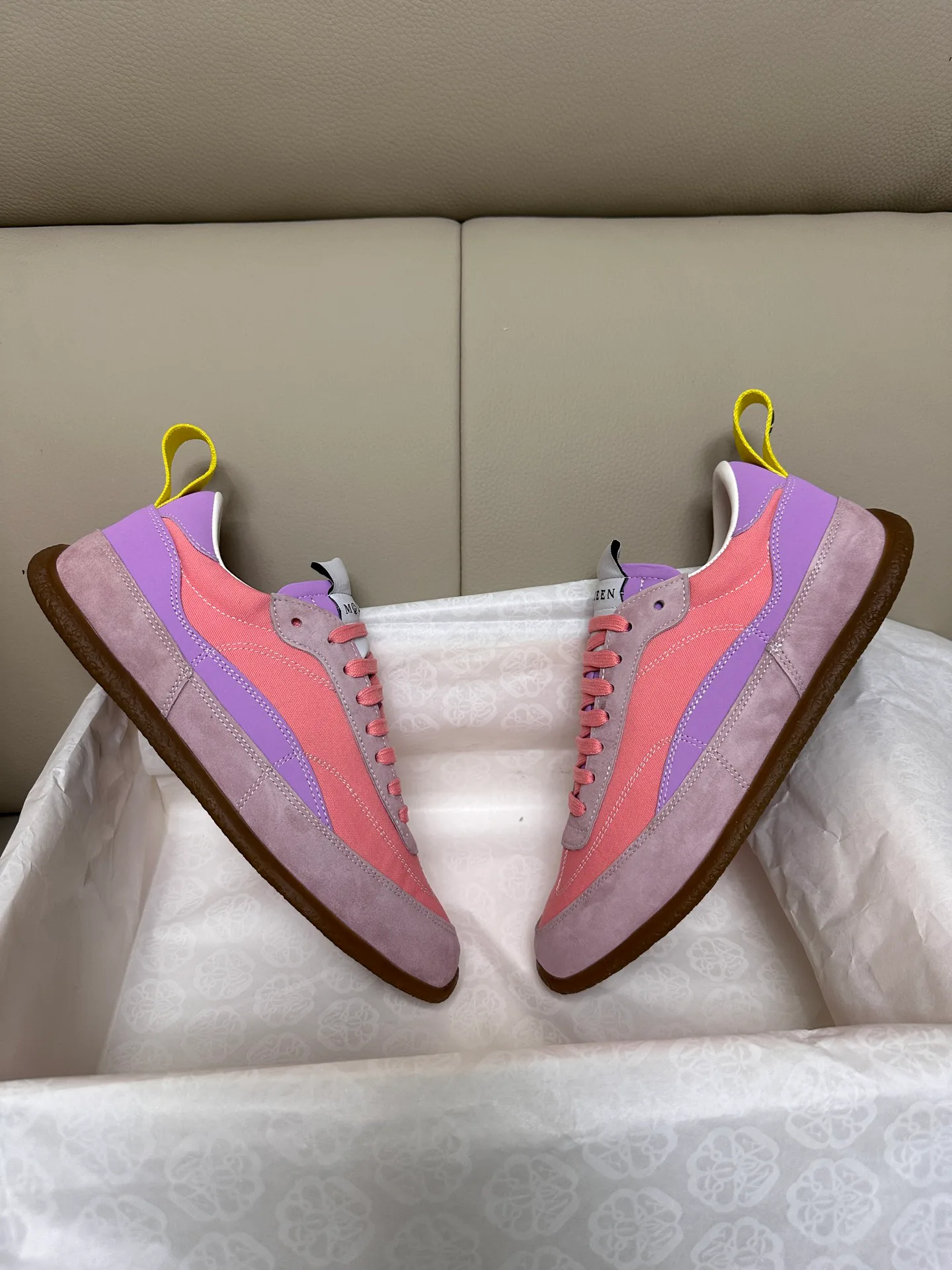 Кроссовки Женские Alexander Mcqueen 10199627