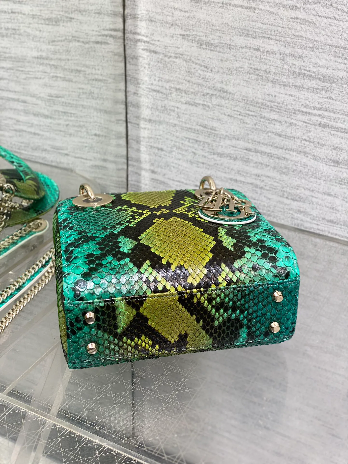 Классические Сумки Женские Christian Dior 11581748