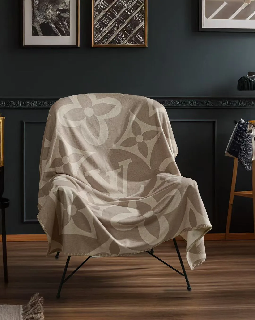 Текстиль Louis Vuitton 10809374