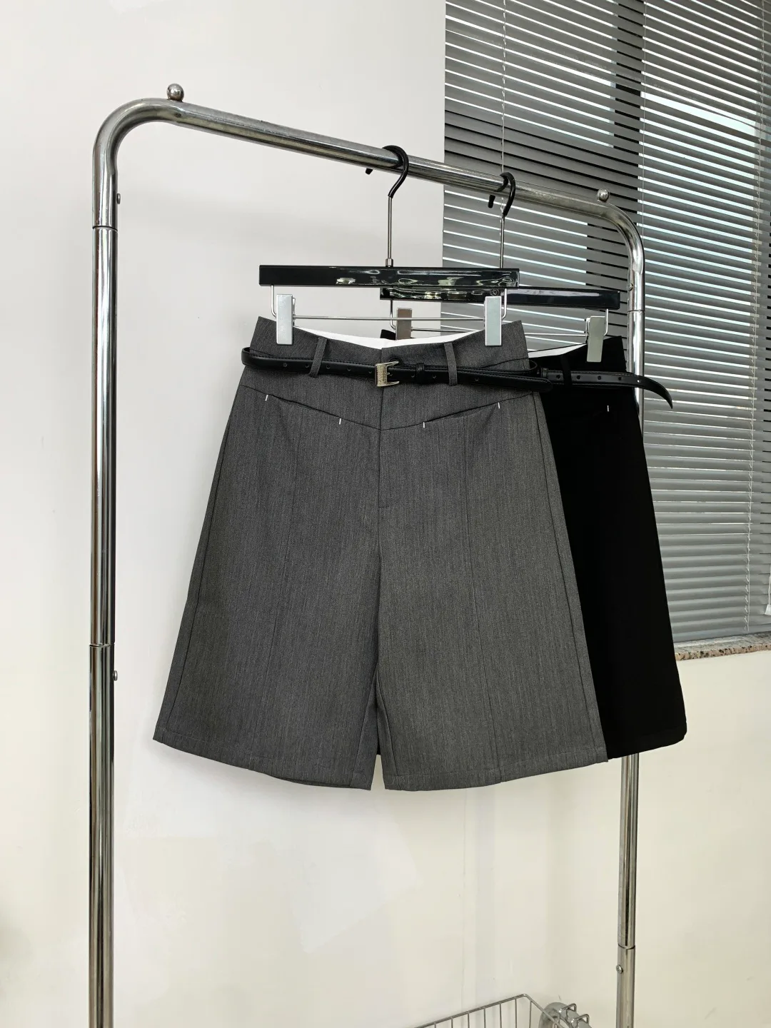 Шорты Женские Maison Margiela 13295397