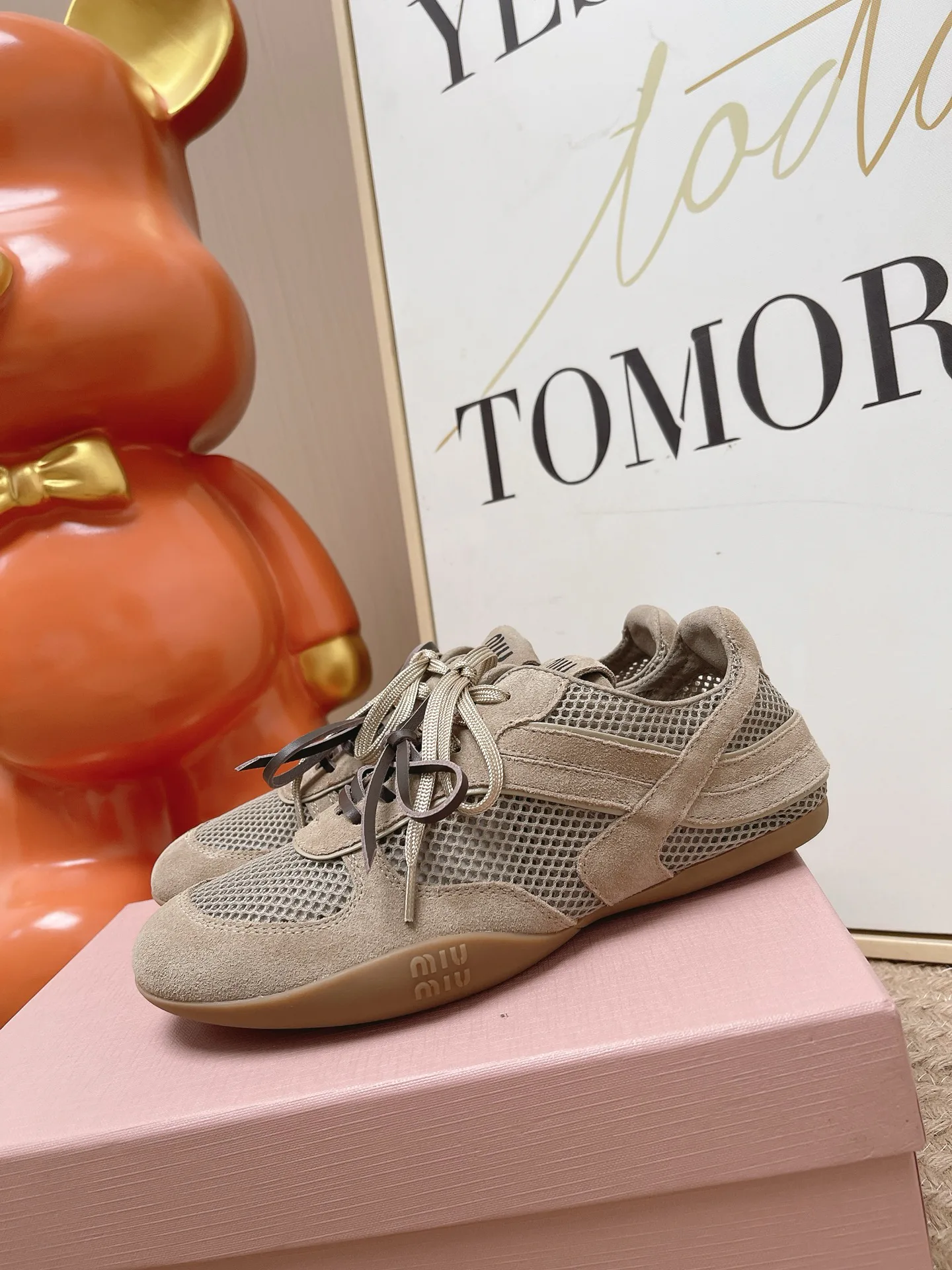 Кроссовки Женские Miu Miu 17459518