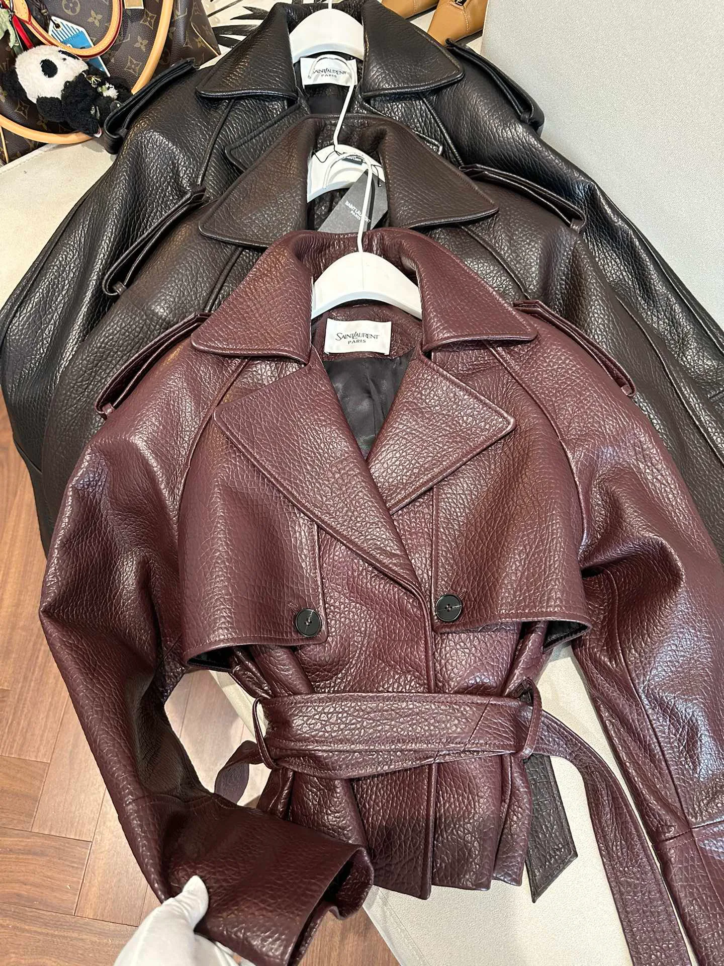 Кожаные Куртки И Дублёнки Женские Saint Laurent 11625012