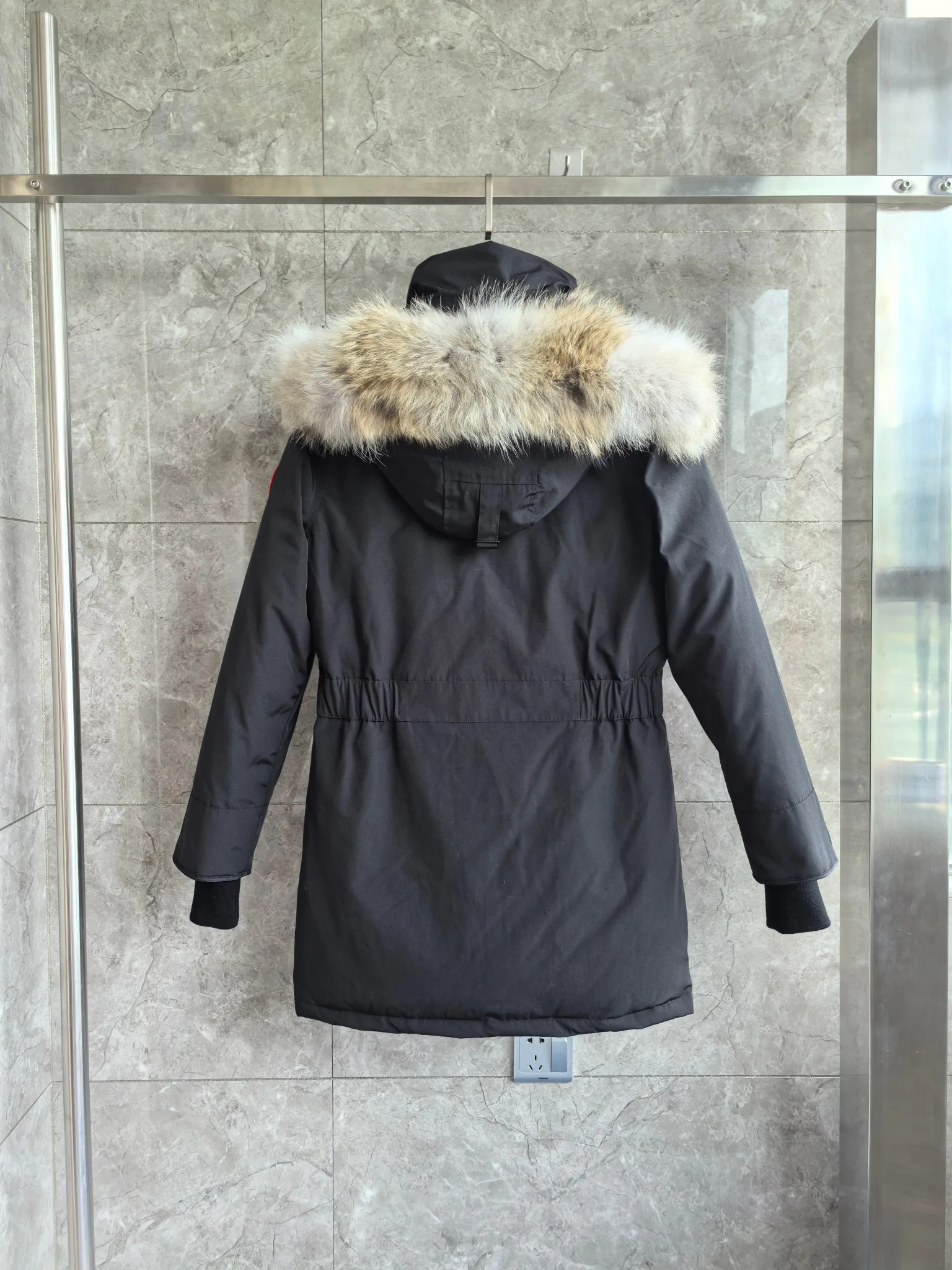 Куртки И Пуховики Женские Canada Goose 18188610