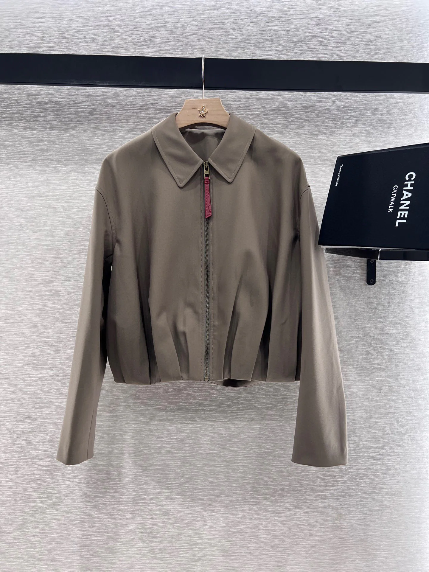 Куртки Женские Loewe Куртки Женские Loewe