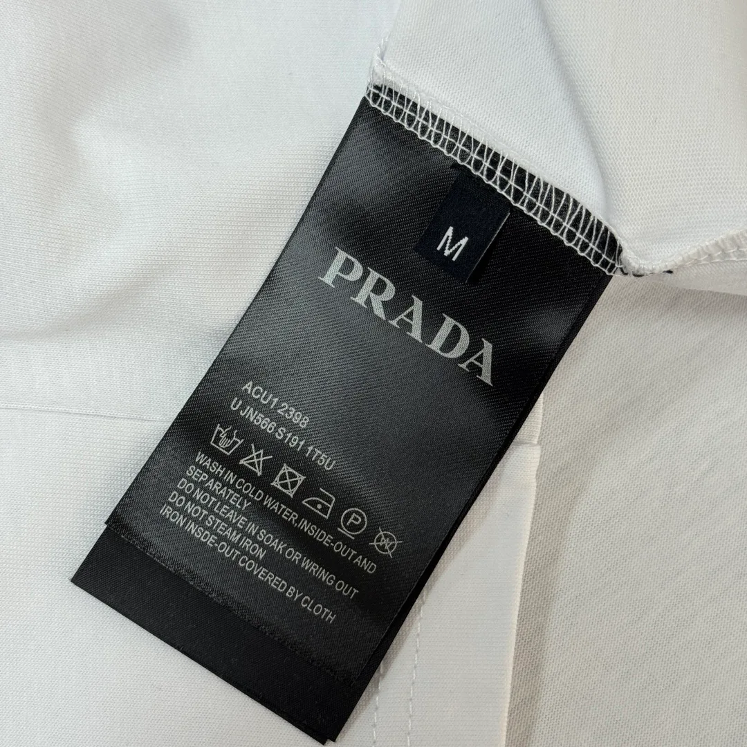 Футболки Женские Prada 10201321