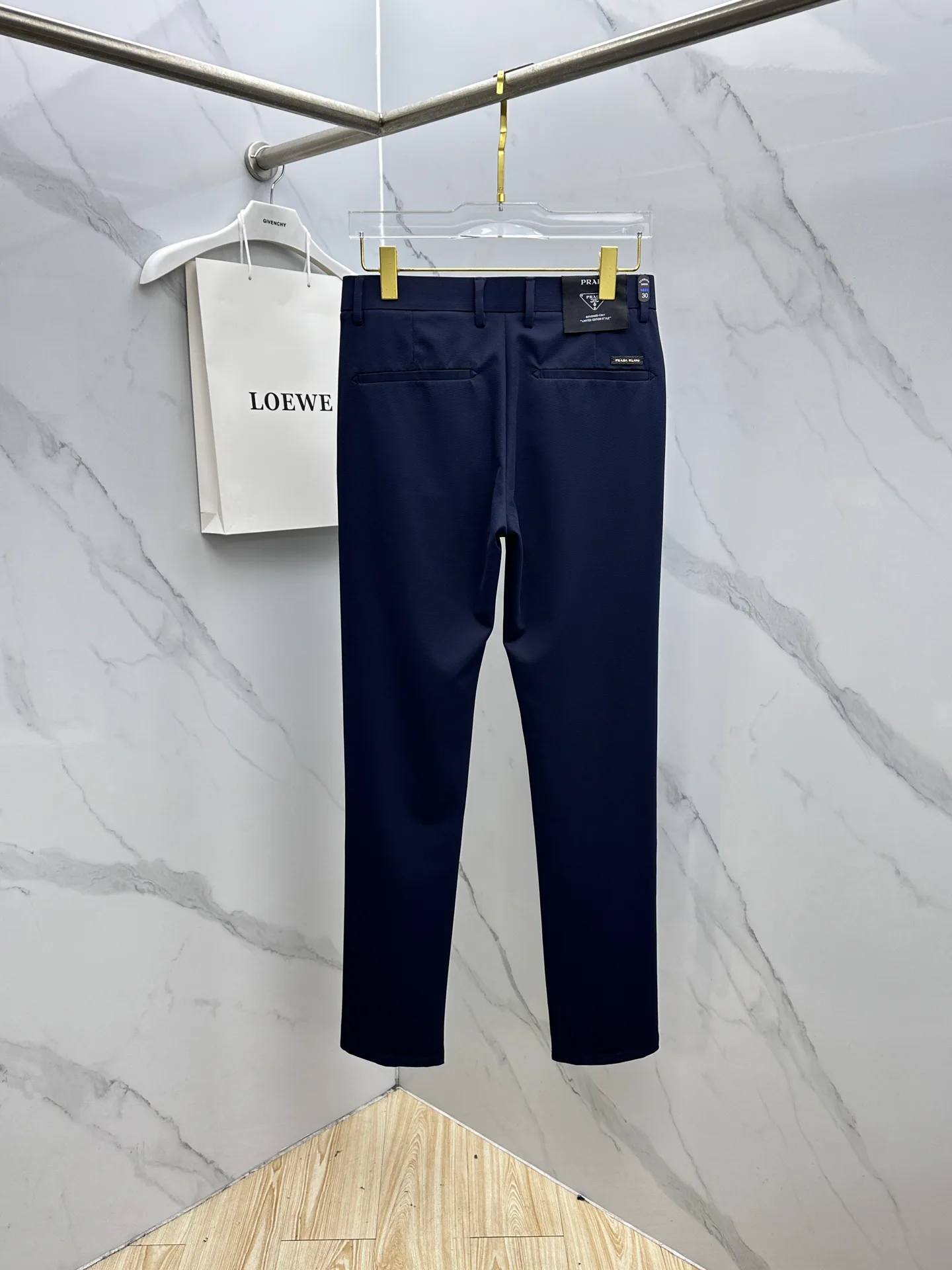 Брюки Мужские Prada 13118885