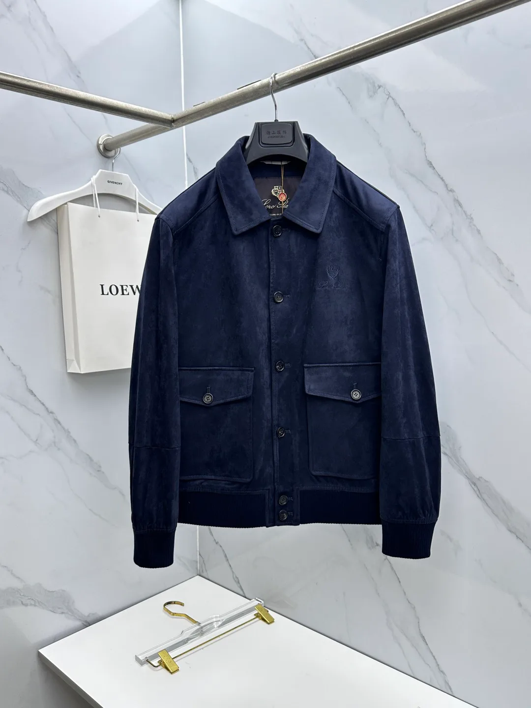 Куртки И Пуховики Мужские Loro Piana 18246846