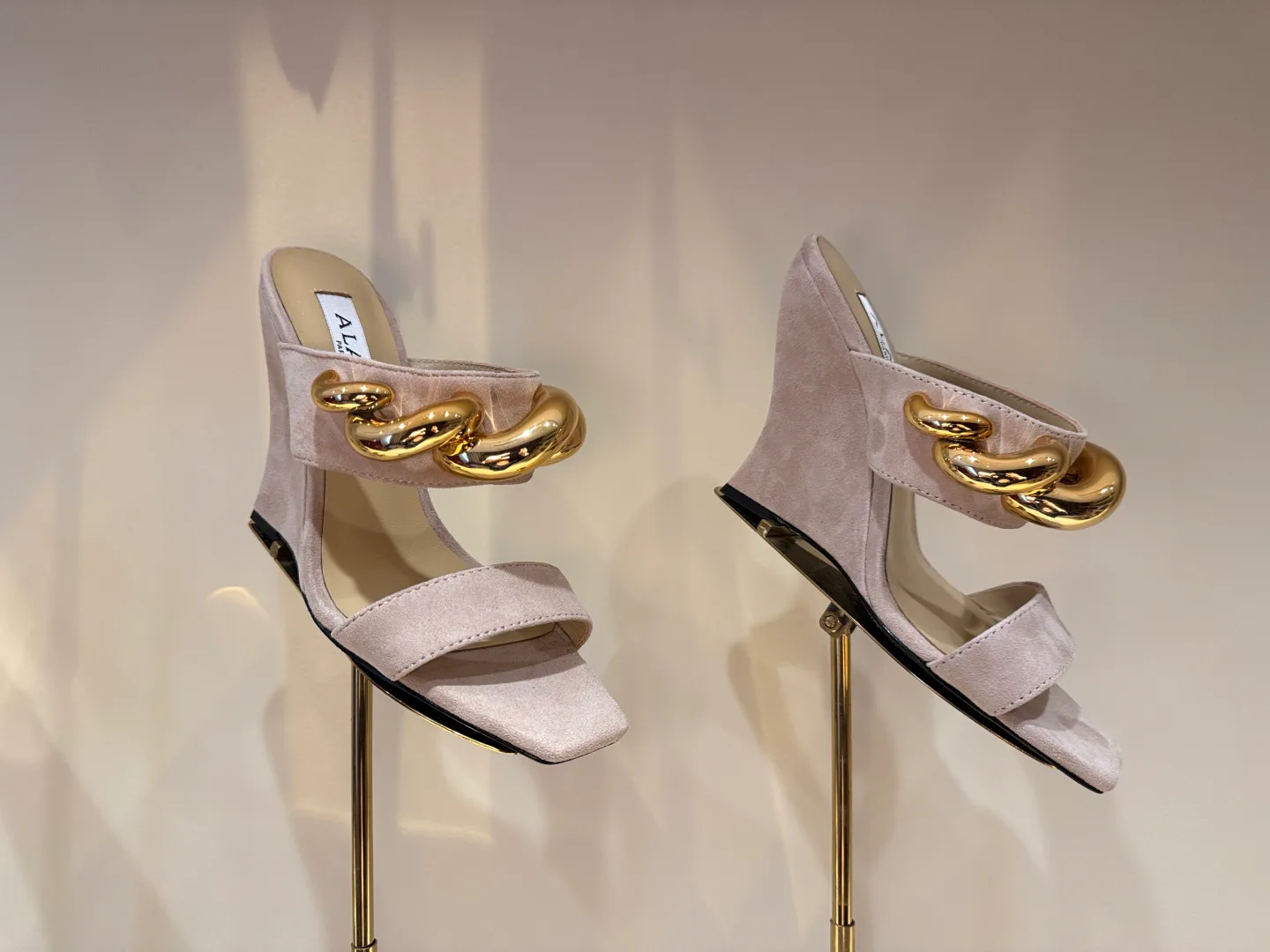 Босоножки Женские Alaia 1384895