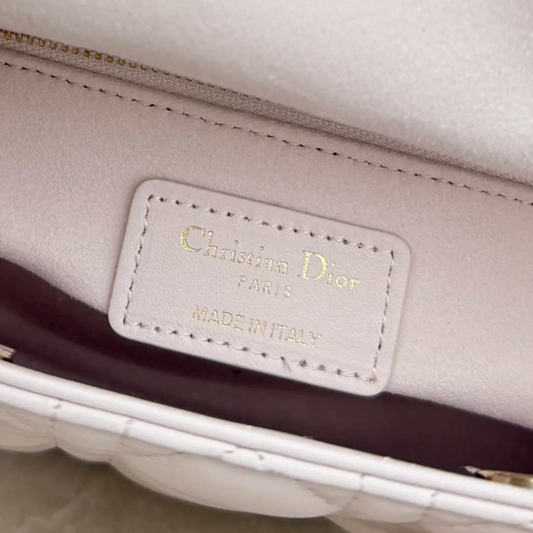 Классические Сумки Женские Christian Dior 18116217