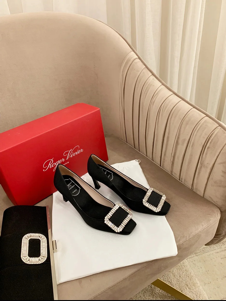 Туфли Женские Roger Vivier 17550751