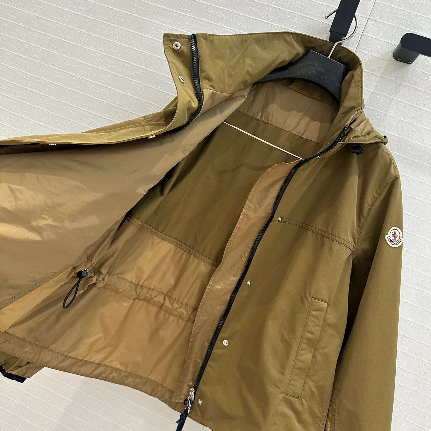 Куртки И Пуховики Женские Moncler 11520211