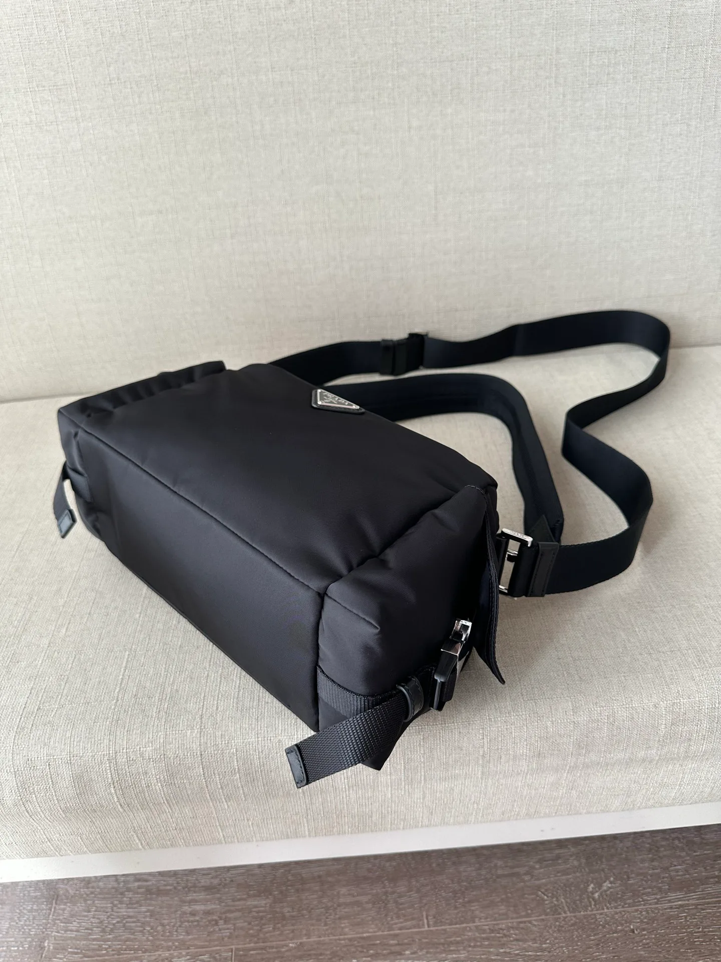 Сумки На Ремне Женские Prada 13554234