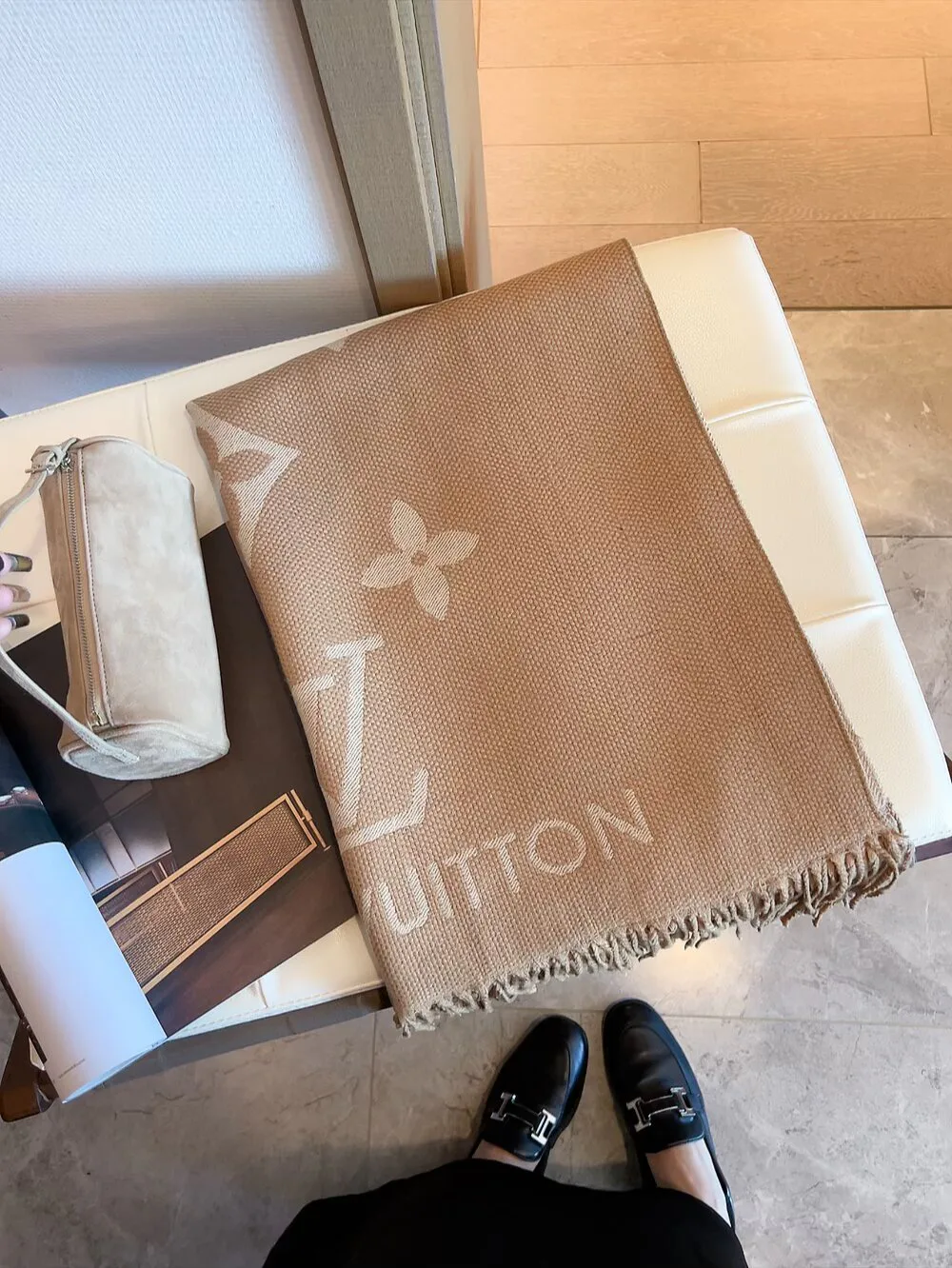 Шарфы Louis Vuitton 91000