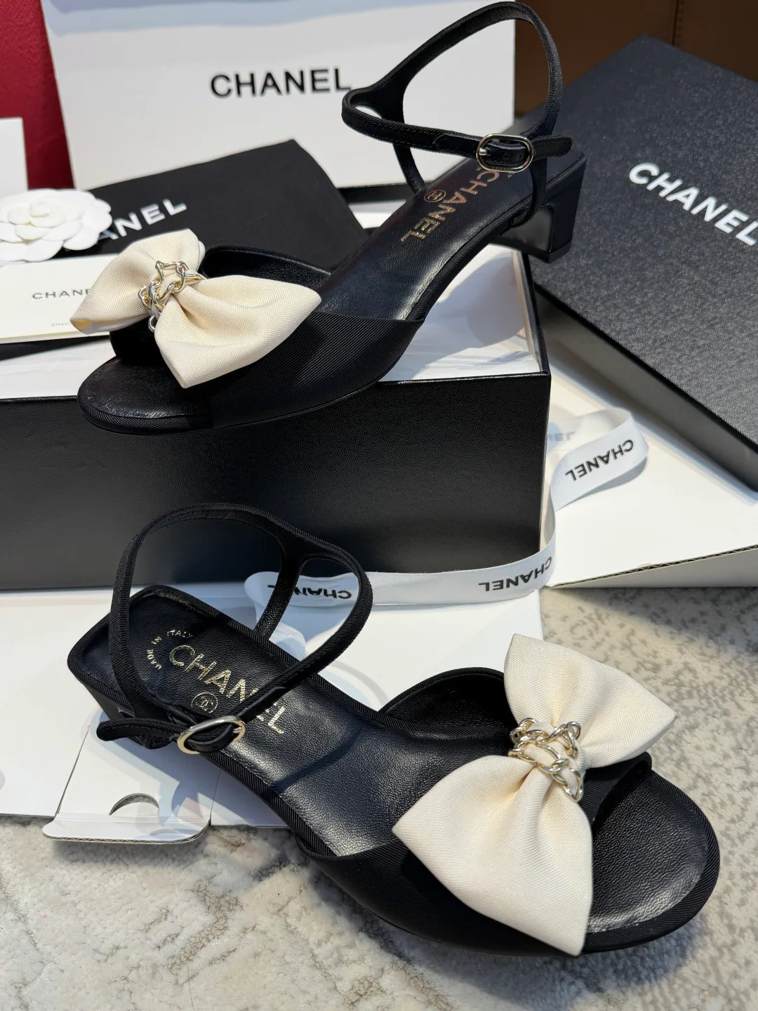 Босоножки Женские Chanel 11656860