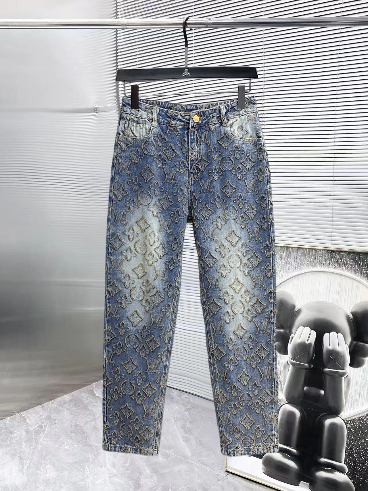 Джинсы Мужские Louis Vuitton 18499645