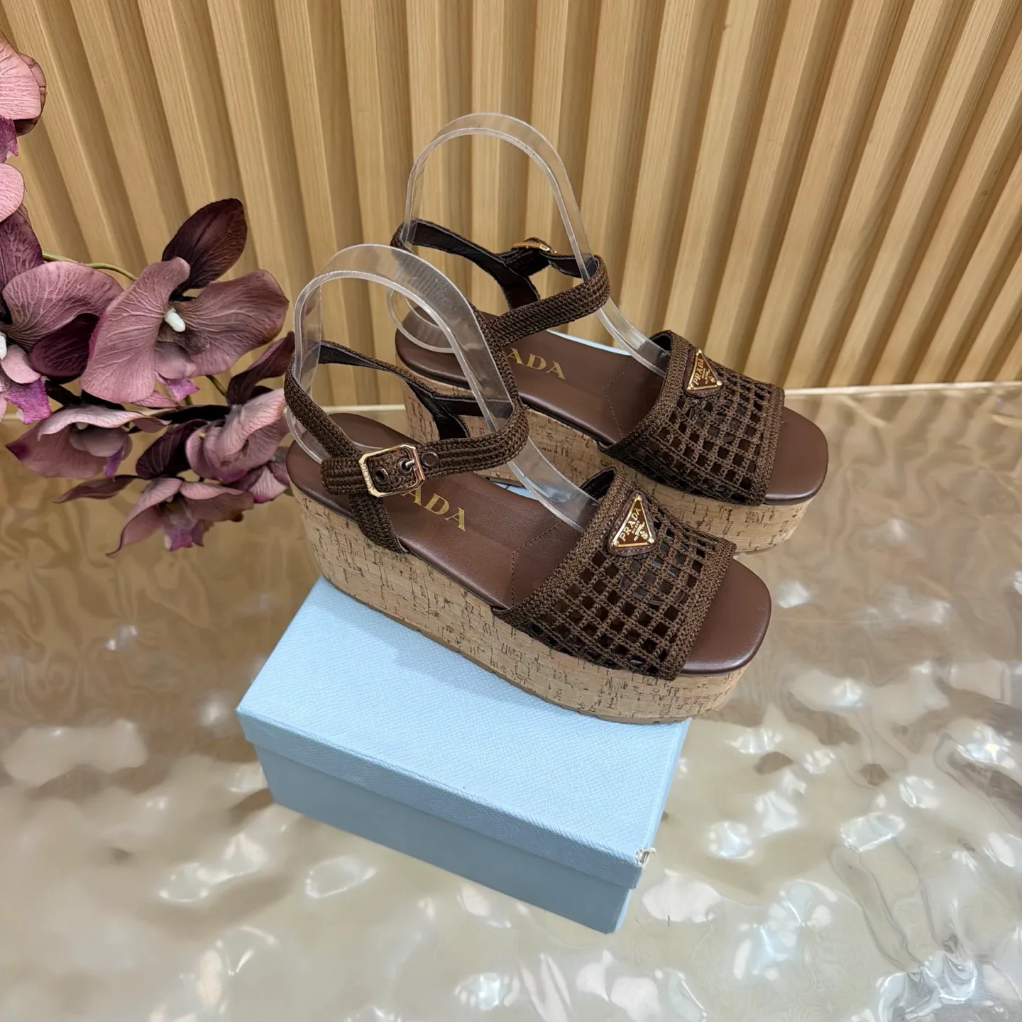 Босоножки Женские Prada 18170308