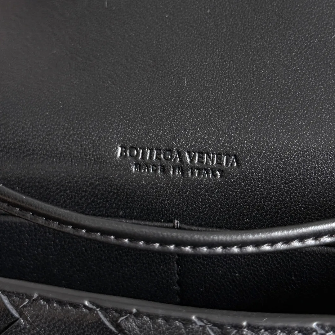 Классические Сумки Женские Bottega Veneta 11255492
