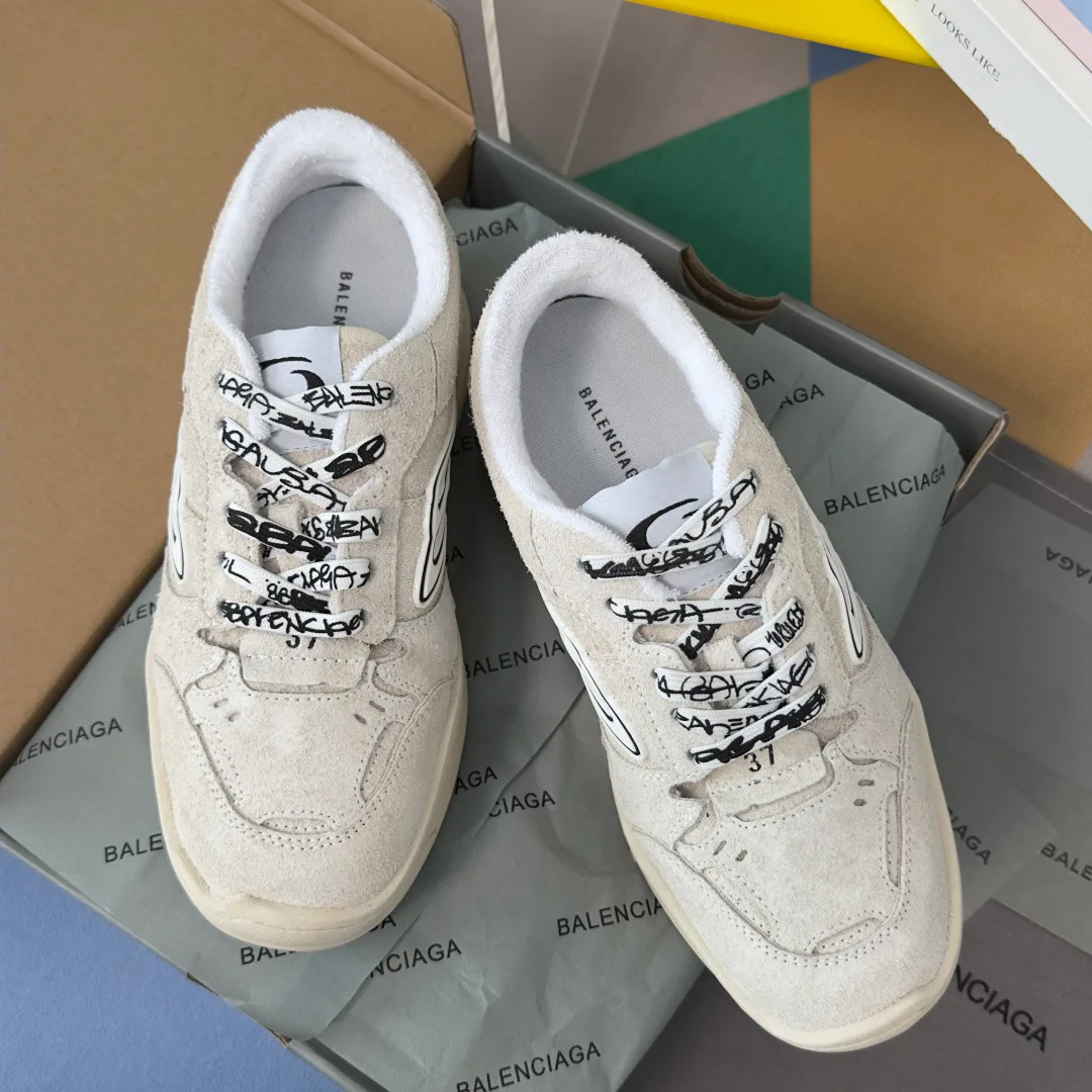 Кроссовки Женские Balenciaga 11235127