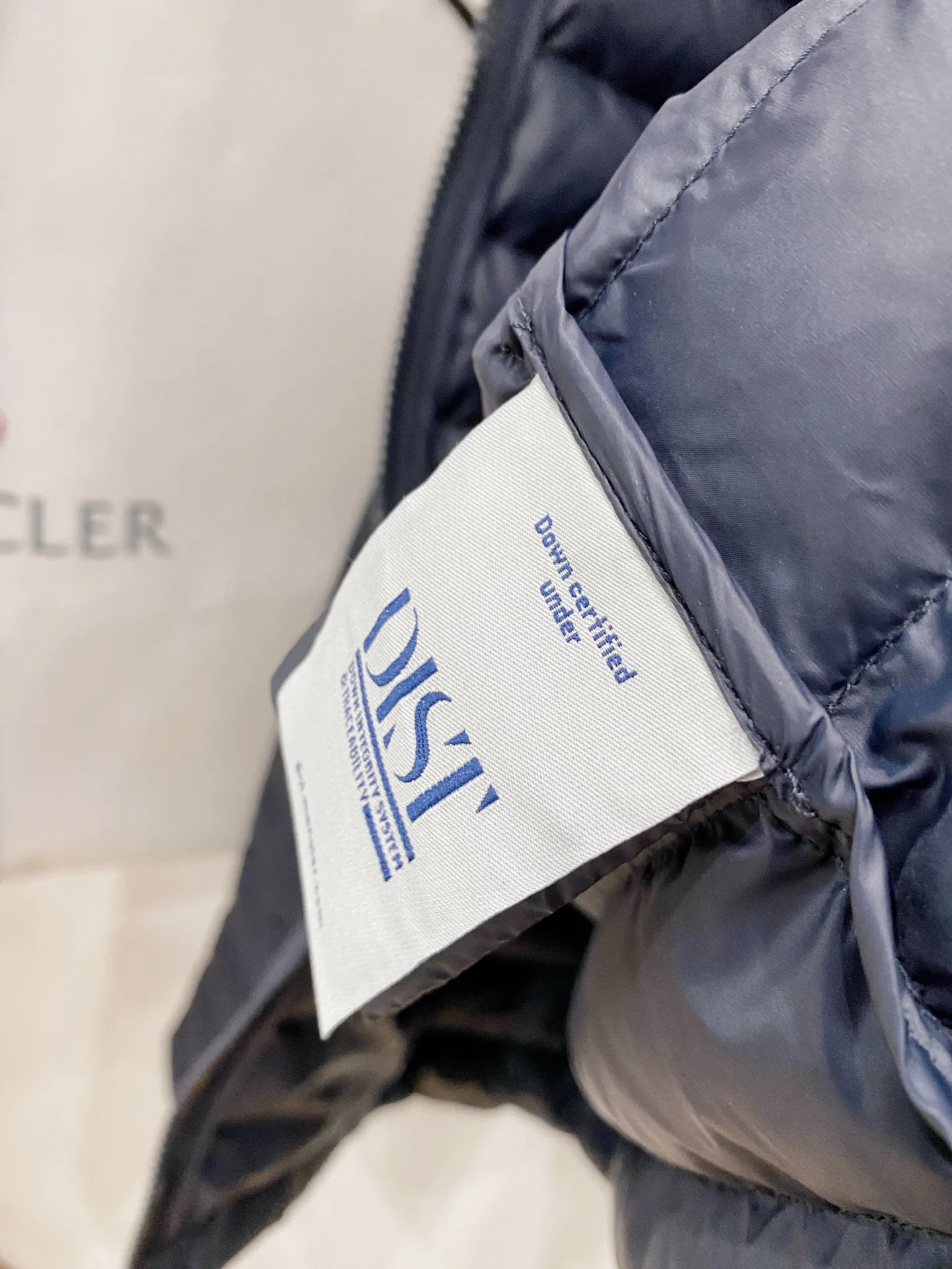 Куртки И Пуховики Женские Moncler 17632182