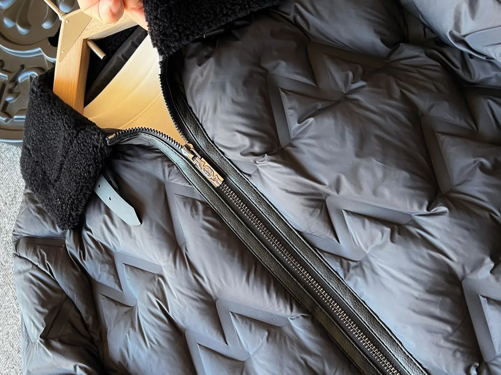 Куртки И Пуховики Мужские Gucci 4539473